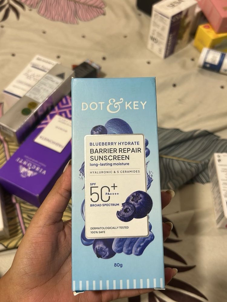 blueberry hydrate barrier repair sunscreen