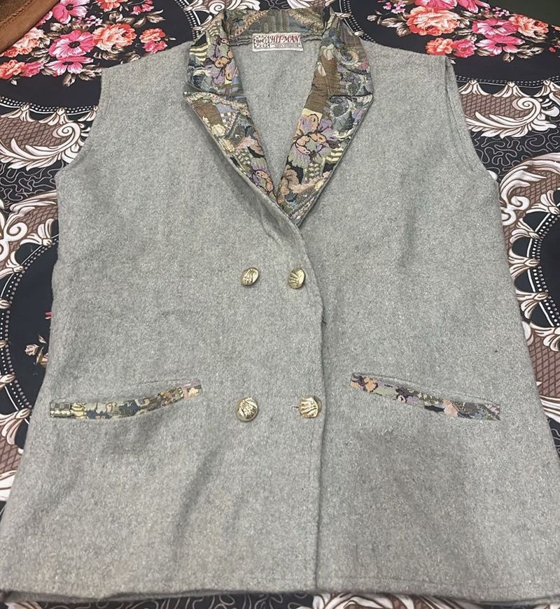 Vintage Sleeveless Vest