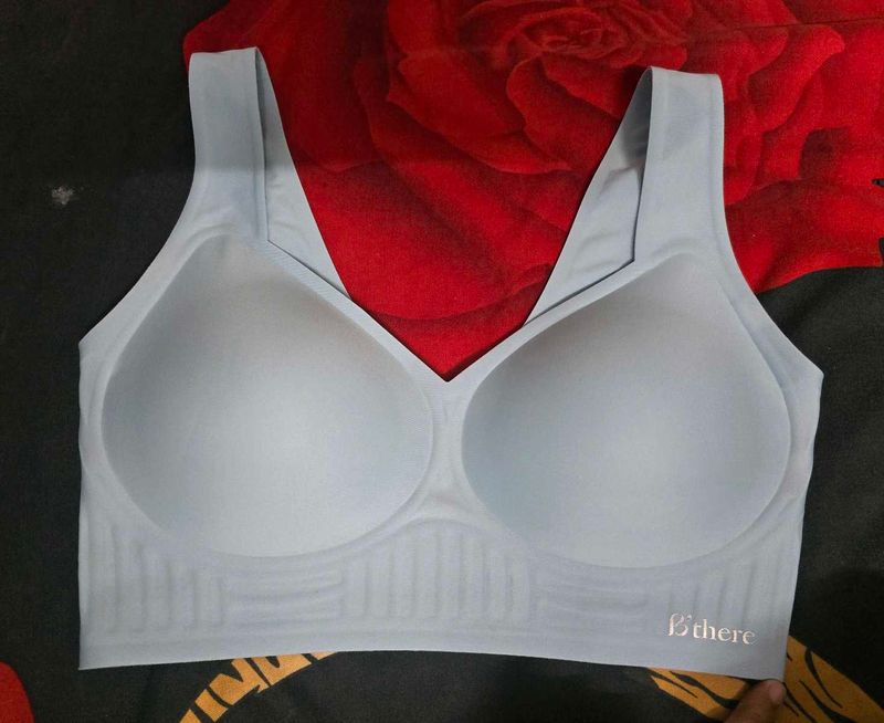 Seamless Bra - pastel blue
