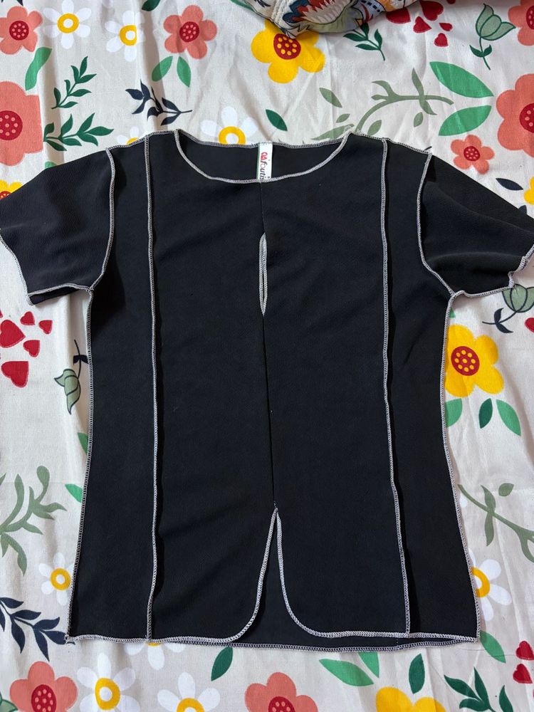 Chic Black Tunic Top