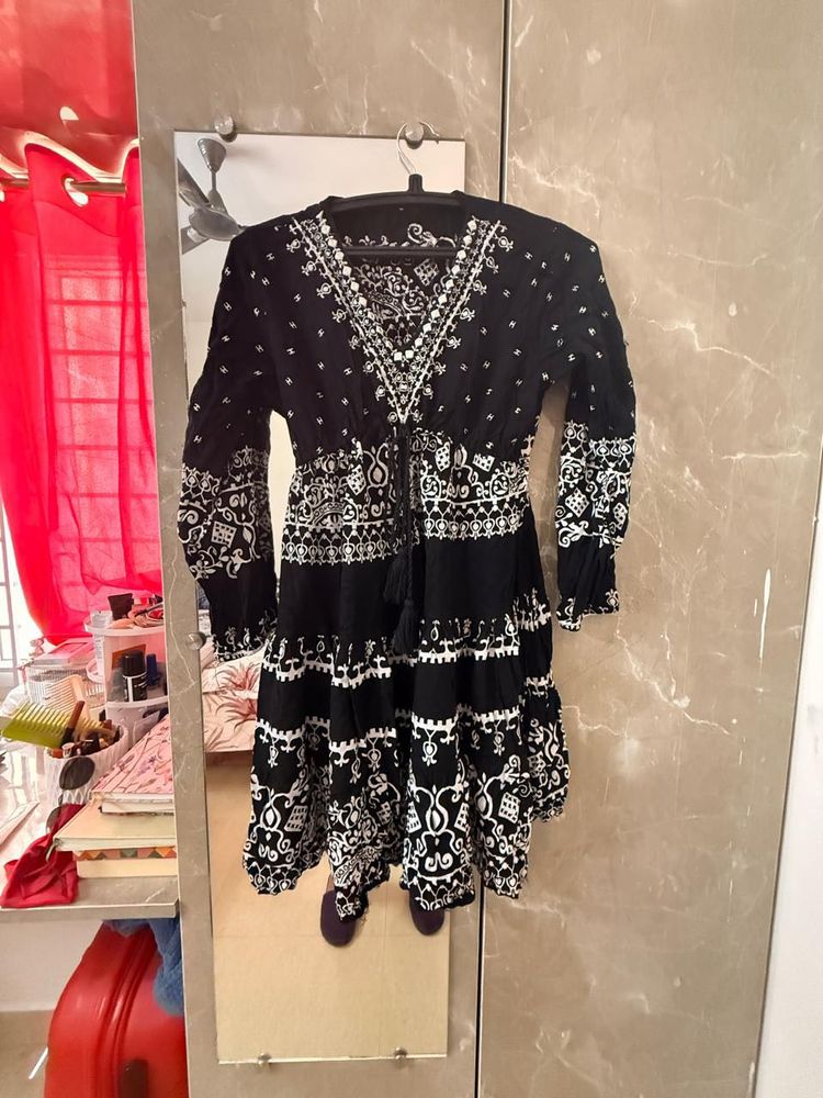 Boho Chic Mini Dress - Size L
