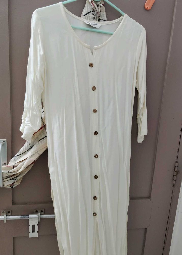 Comfortable White Button-Down Kurta