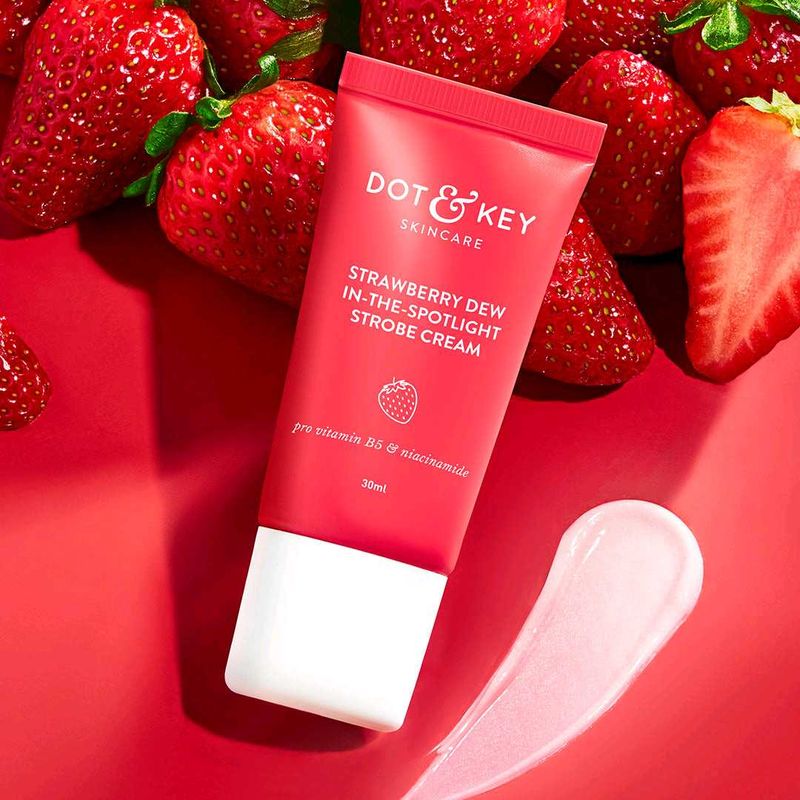 Dot &amp; Key Strawberry Strobe Cream