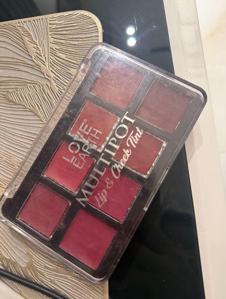 Love Earth Multi Pot Lip &amp; Cheek Tint