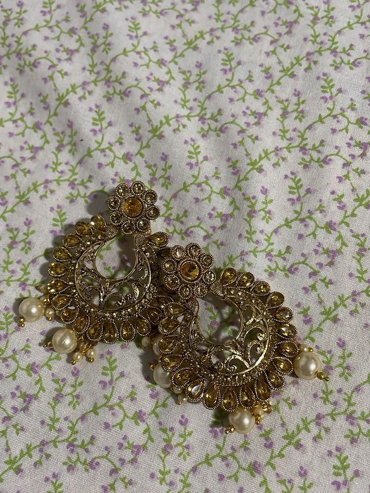 Elegant Ethnic Earrings