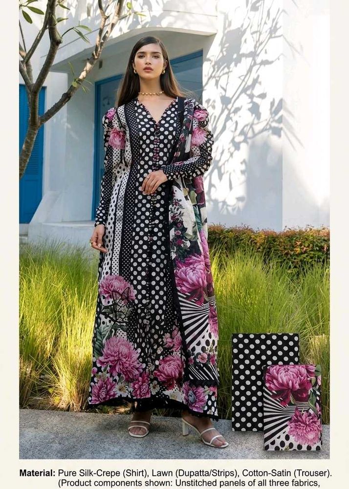 Elegant Floral &amp; Polka Dot Kurta Set
