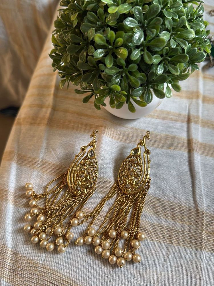 Elegant Gold Pearl Dangle Earrings