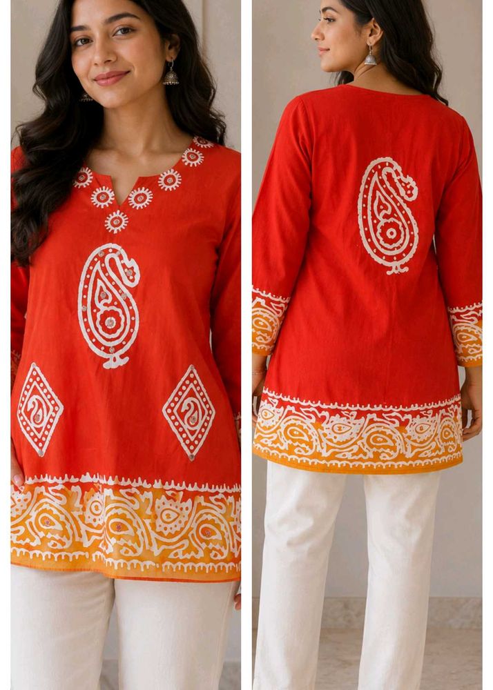 Vibrant Red Paisley Print Kurta Top