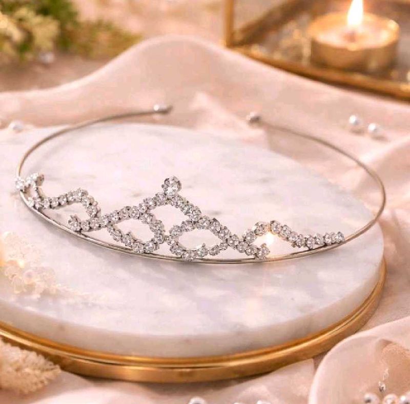 Sparkling Rhinestone Tiara Crown
