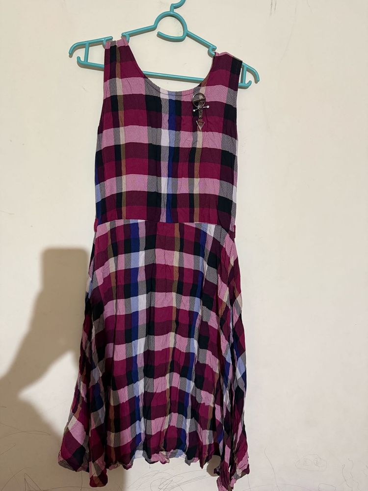 Chic Plaid Sleeveless Dress