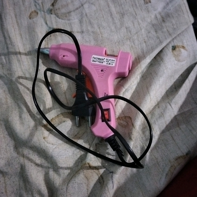 Glue Gun