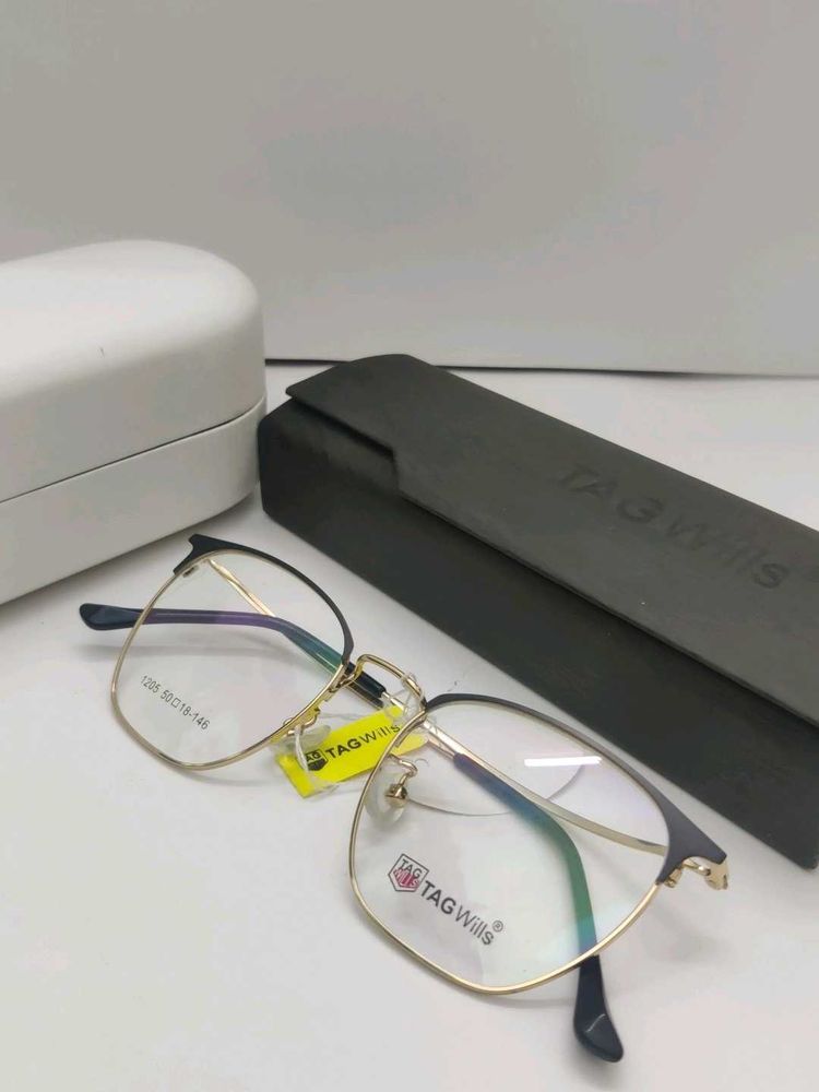 TAG Wills Eyeglasses with Case