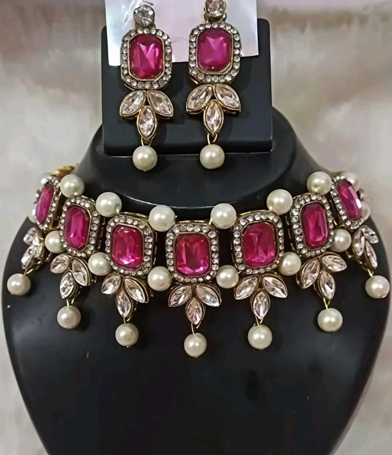 Stunning Pink Stone &amp; Pearl Necklace Set