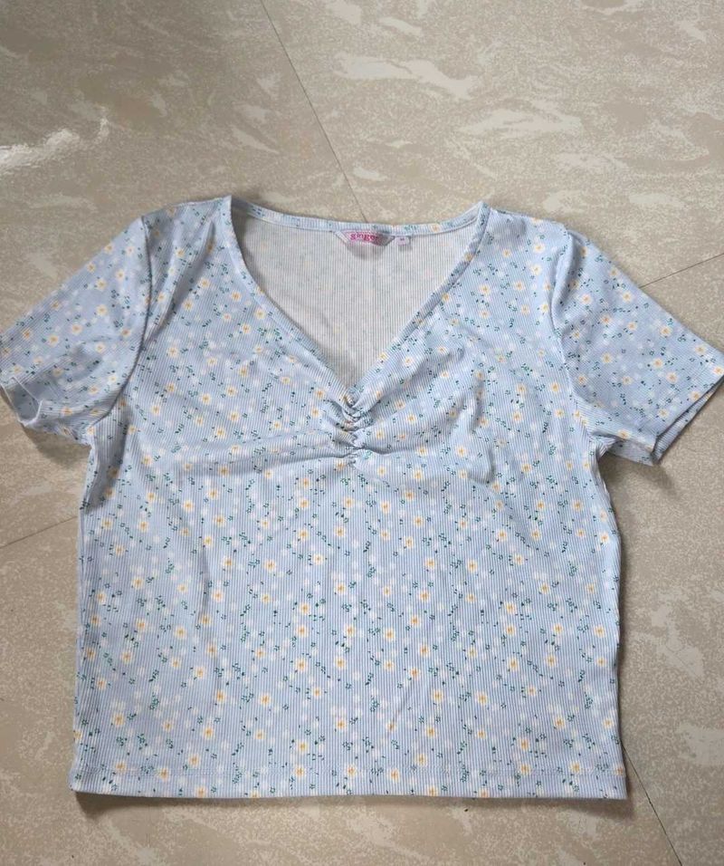 Cute Baby Blue Floral Crop Top