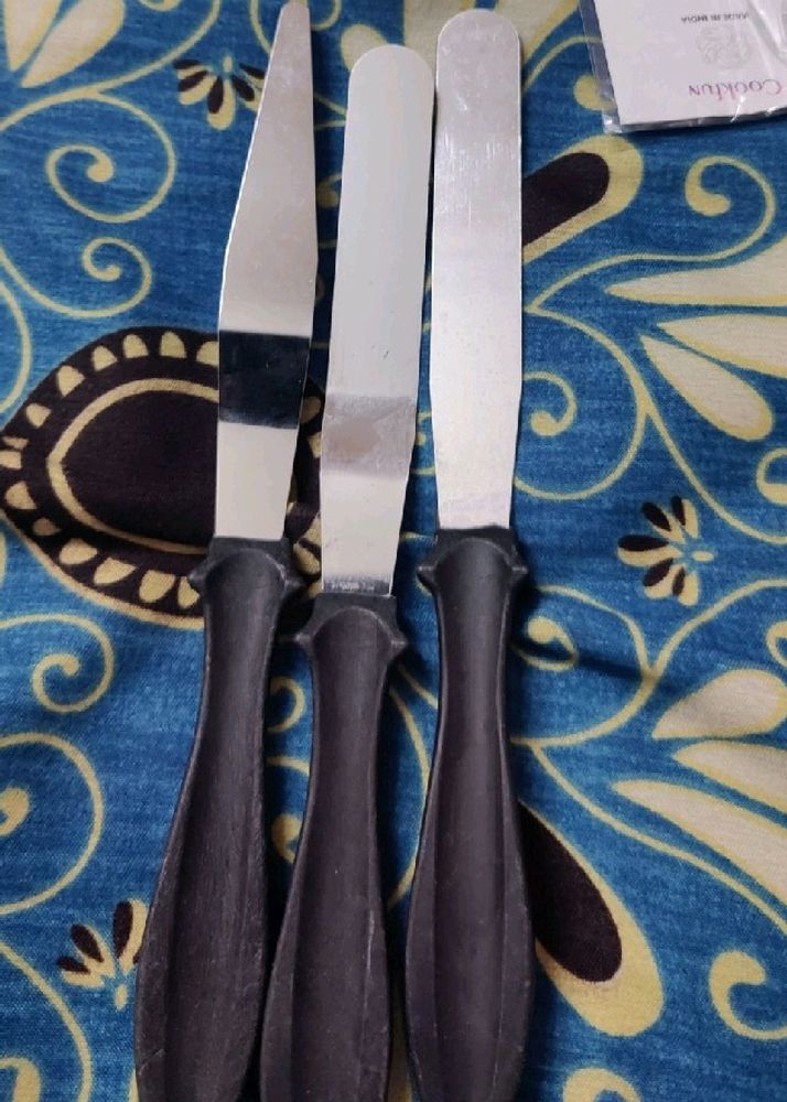 Set of 3 Icing Spatulas    cake making se