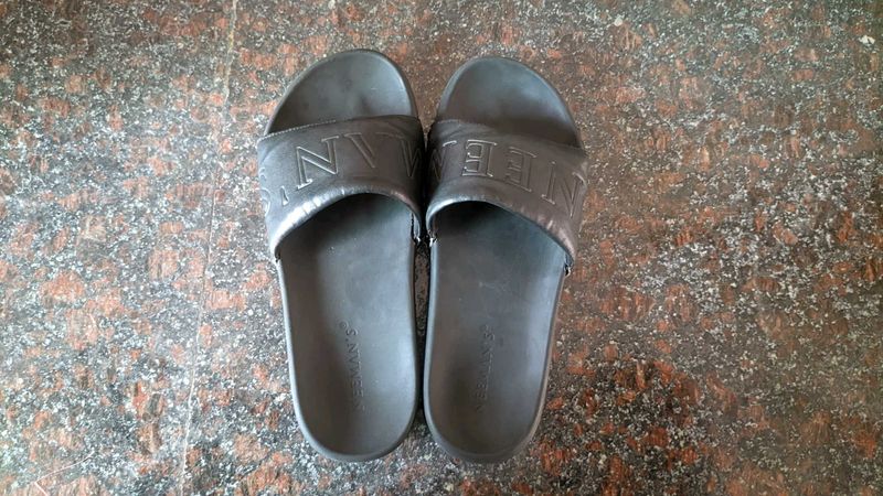 Slider For Neeman's Men Wear