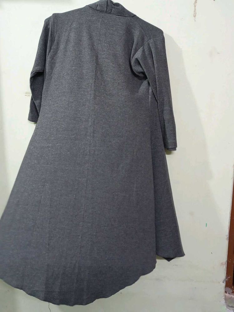 Grey open shurg