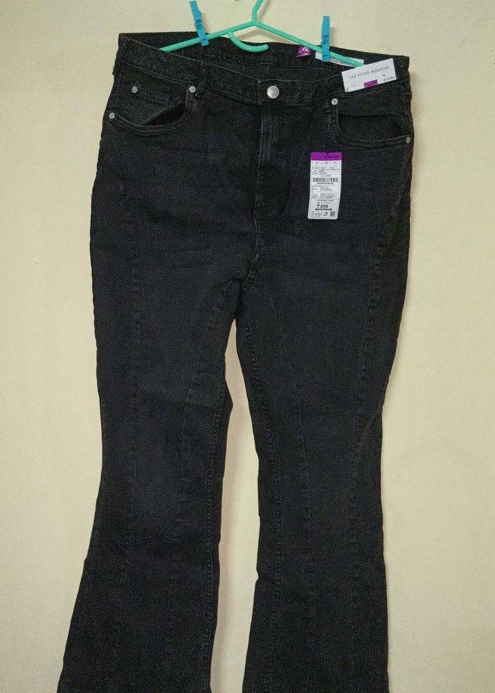 Black Flare Jeans