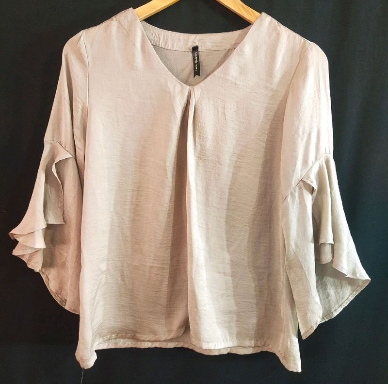 Women's Latin QUARTERS Grey Top