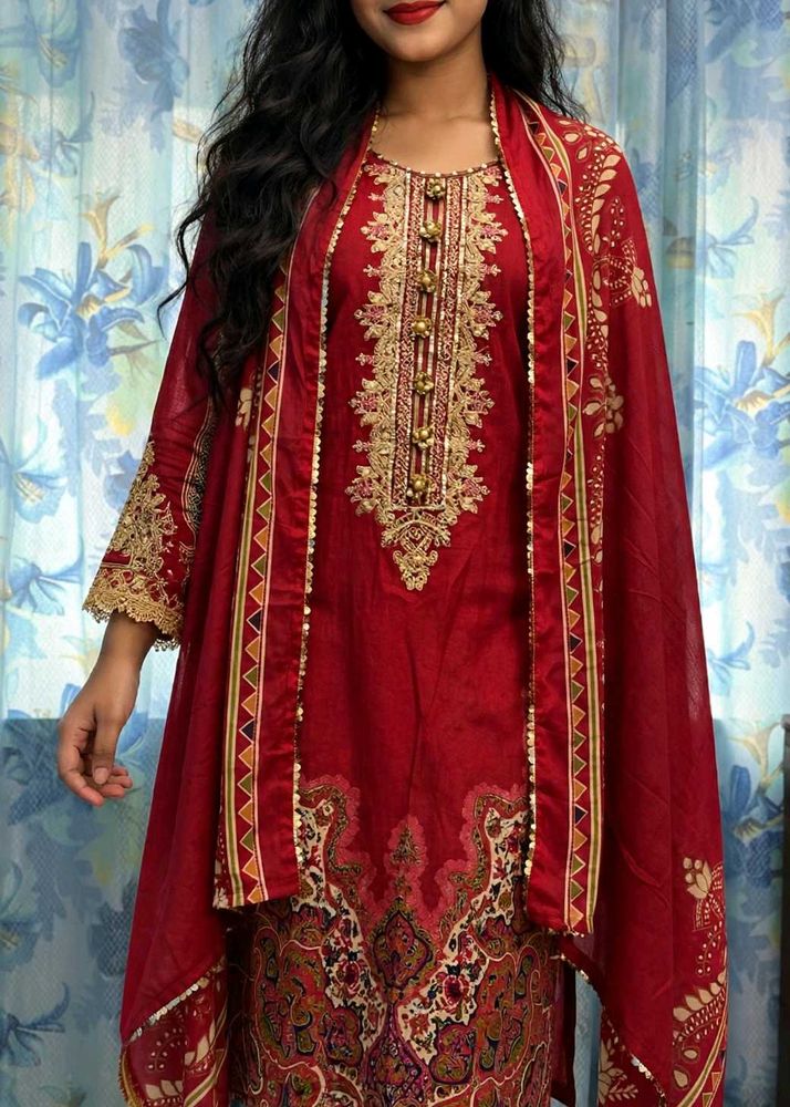 Exquisite Red Embroidered Kurta Set