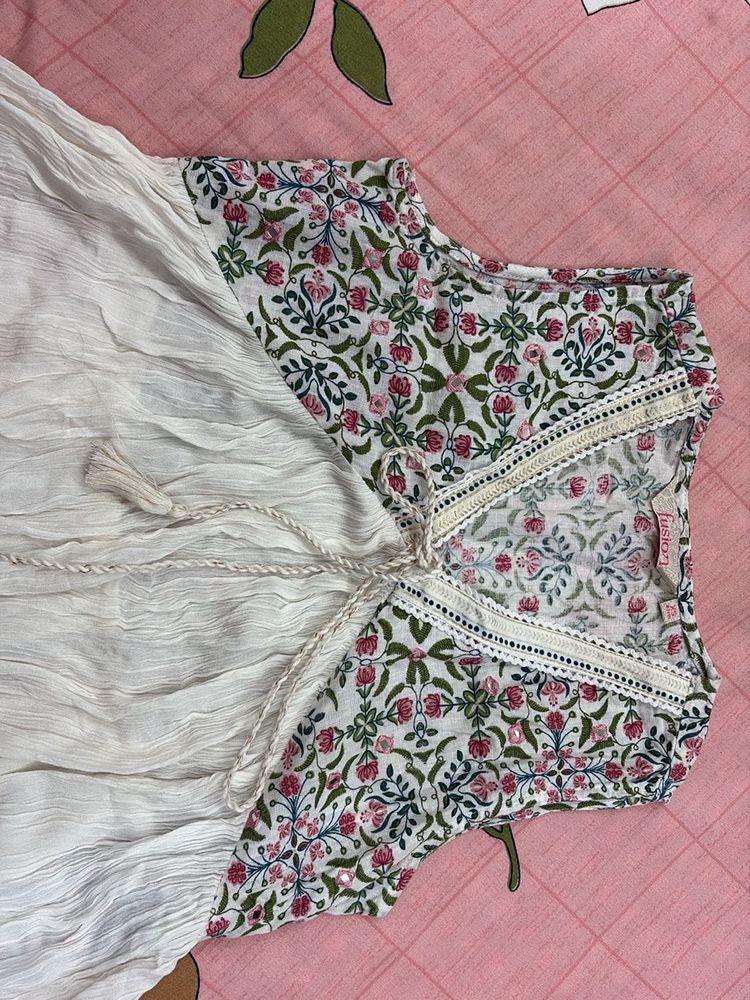 Beautiful Floral Print Kurta