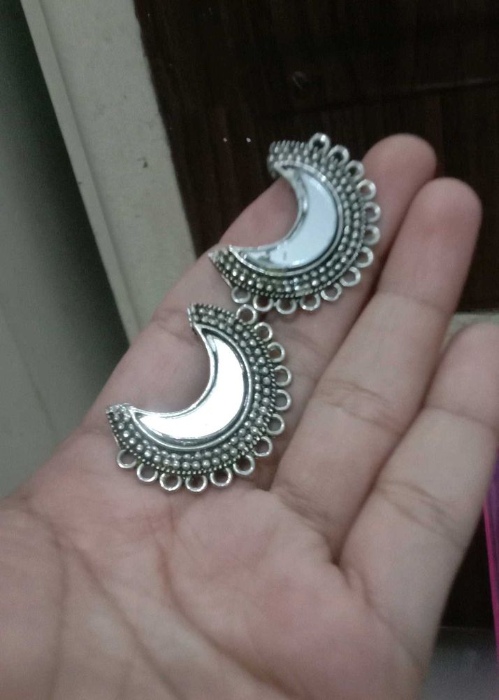 Silver Tone Crescent Moon Earrings