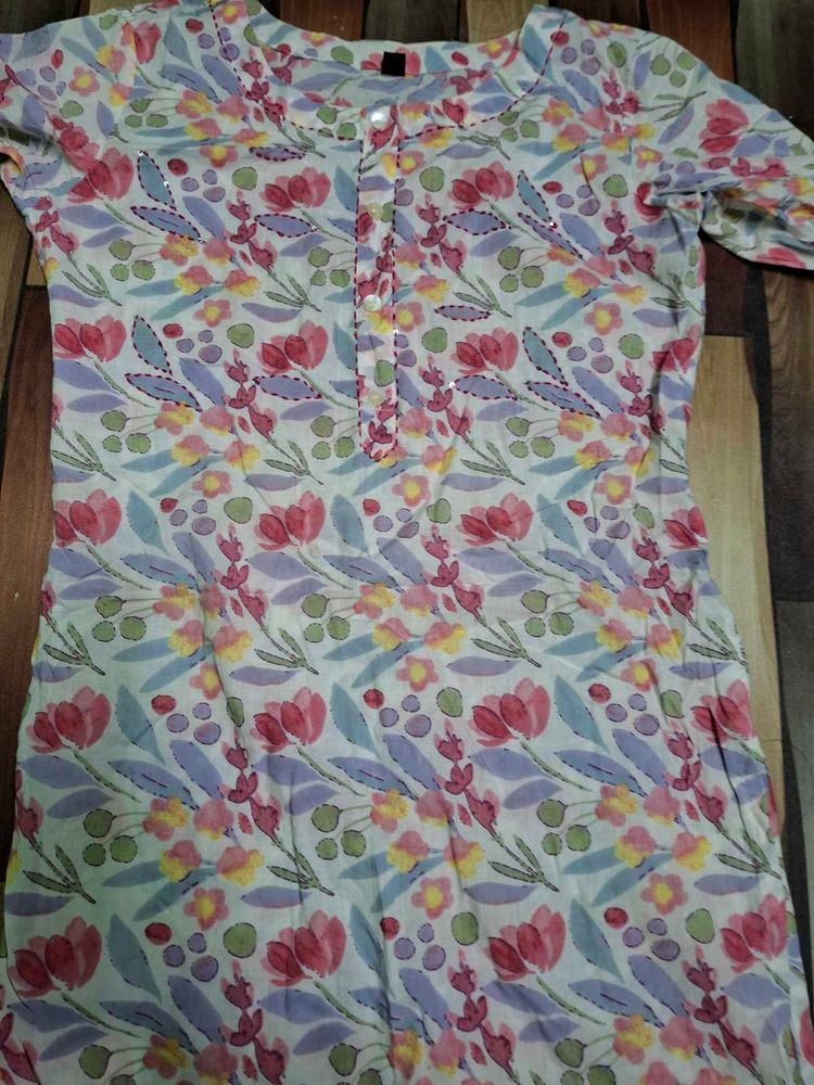 Vintage Floral Kurti