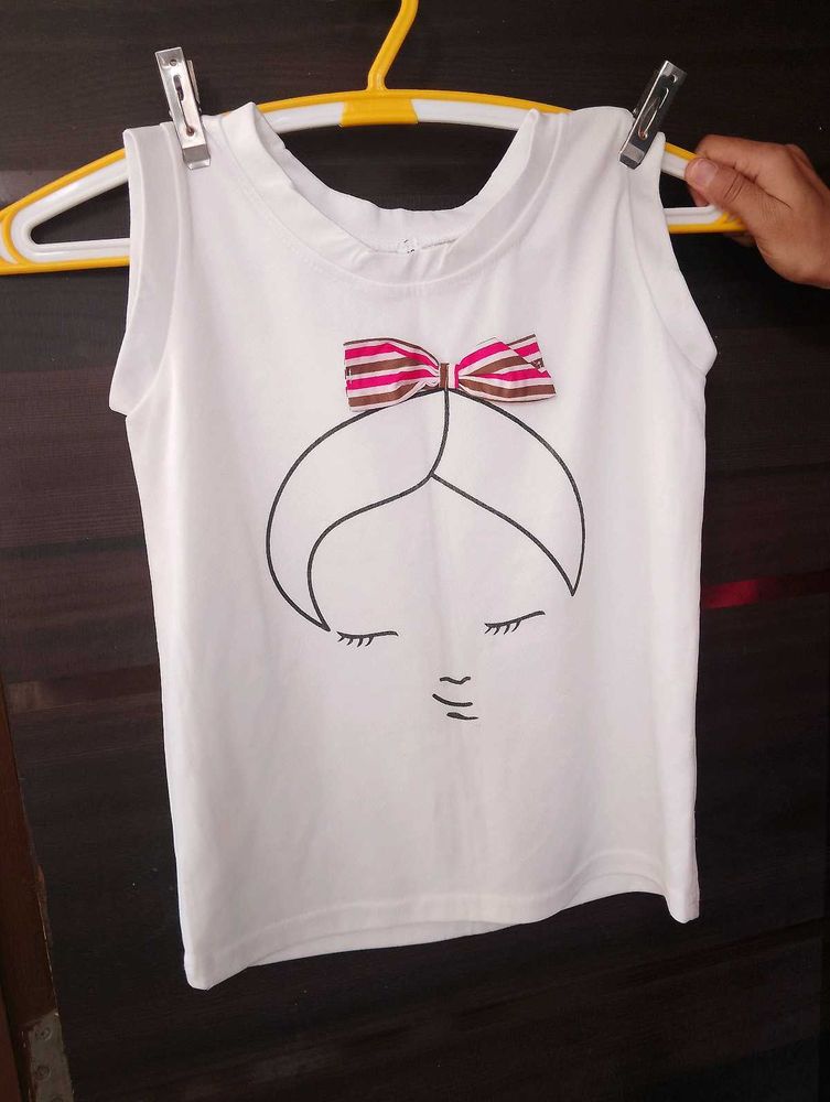 Cute Face Print Sleeveless Top