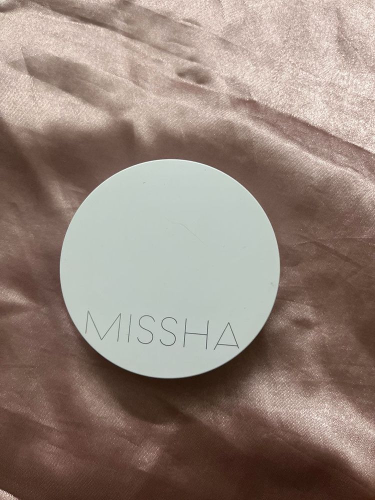 Missha magic cushion moist up - No 23