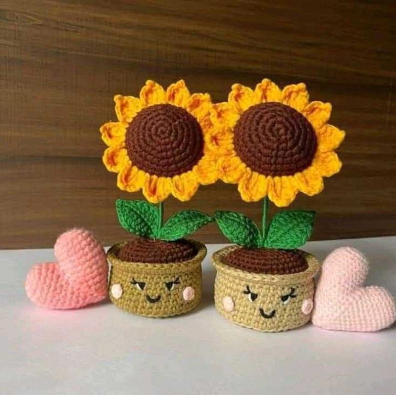 Crocheted Sunflower Pots