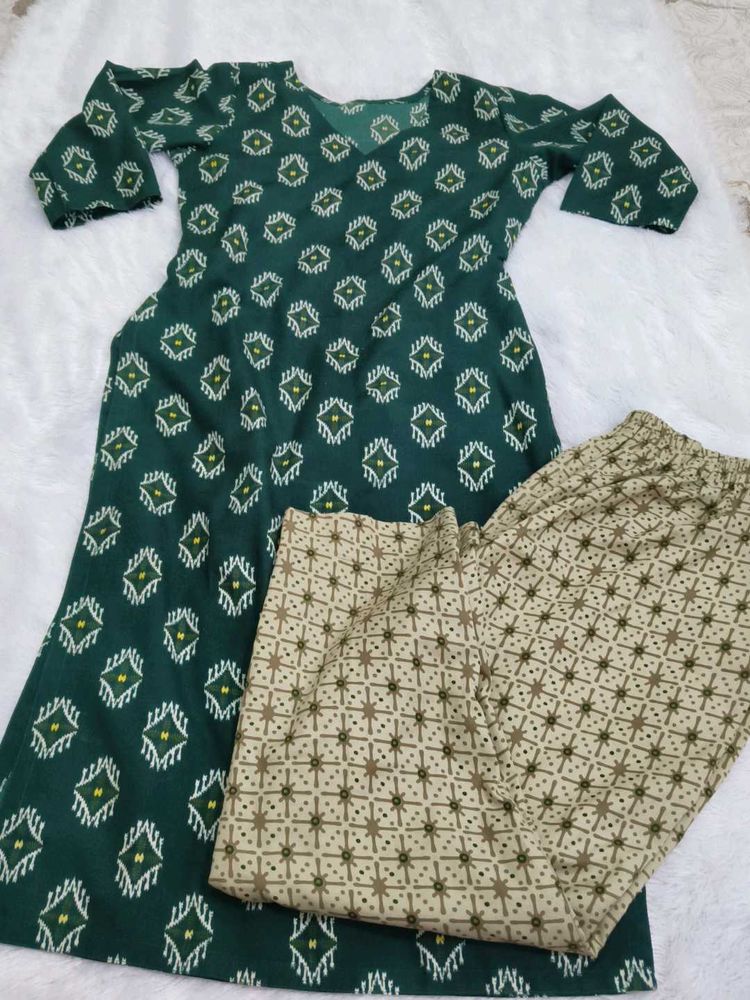 Green Printed Kurta and Pant Set