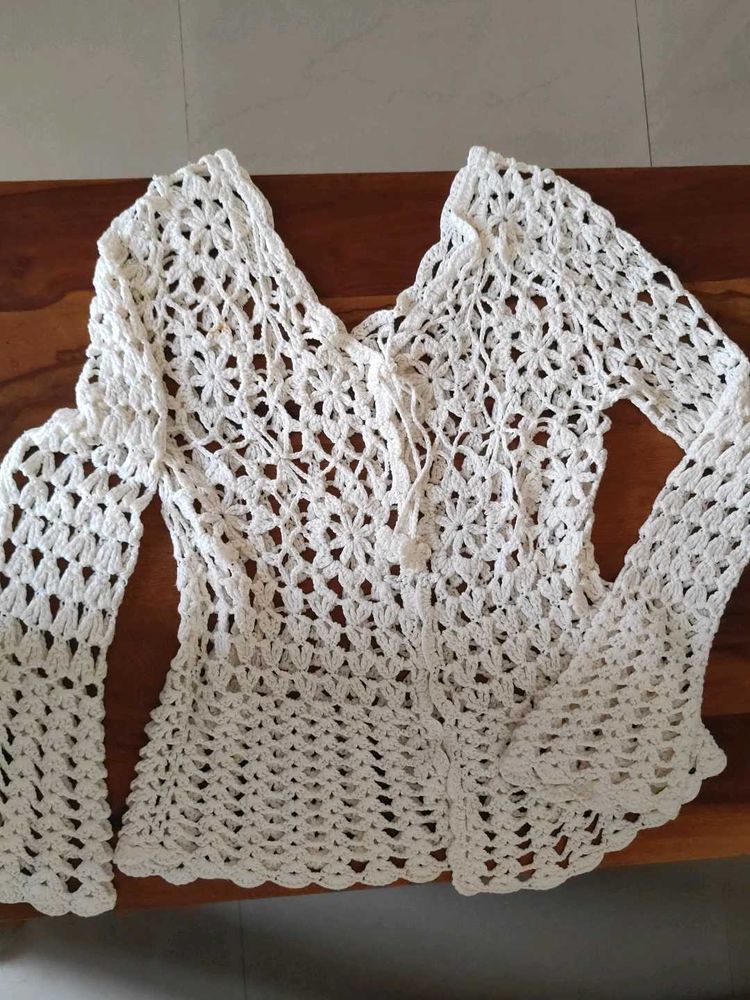 Boho Crochet Top - Woollen + Front open