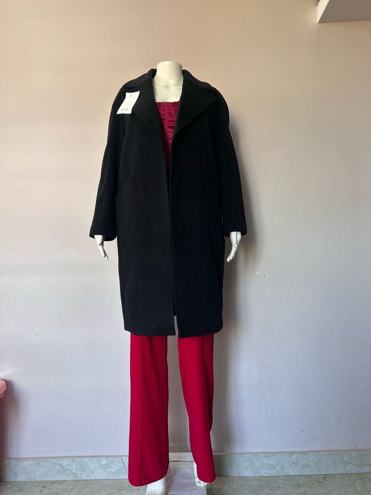 Black overcoat Coat NON NEGOTIABLE
