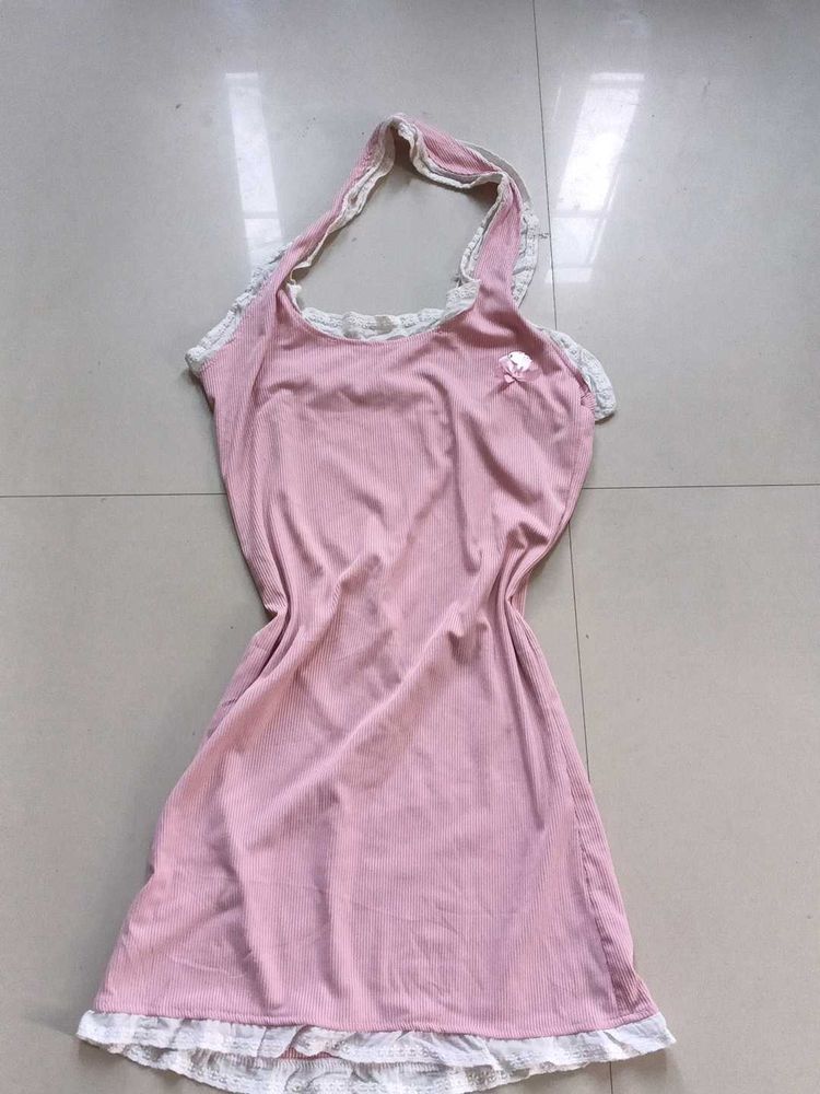 Chic Pink Halterneck Dress