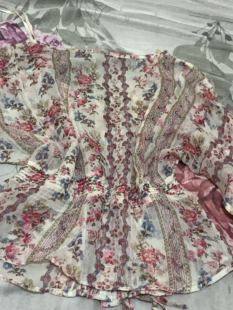 Beautiful Floral Print Ethnic top
