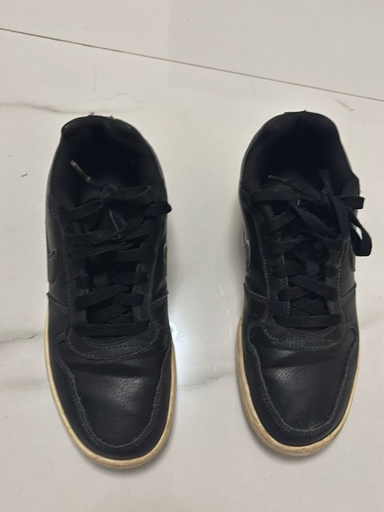 Nike Black Casual Shoes- final priced,take it or