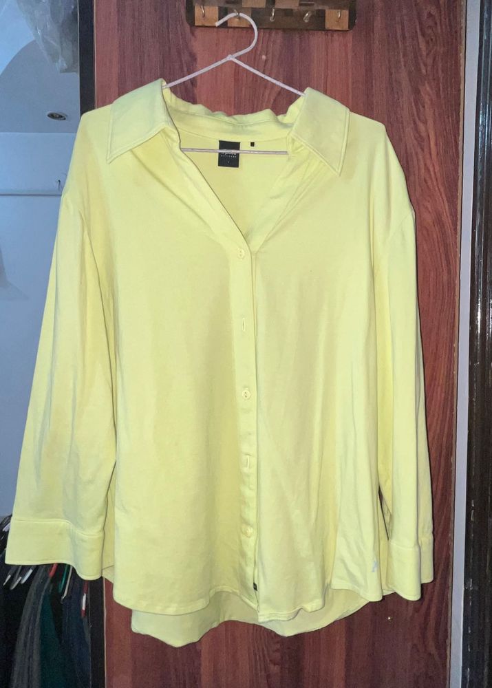 neon shirt