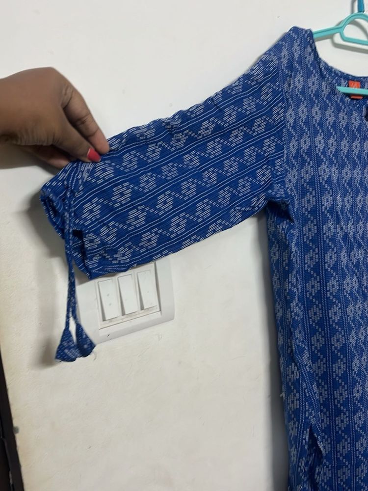 Blue Geometric Print Kurta with Bell Sleeves