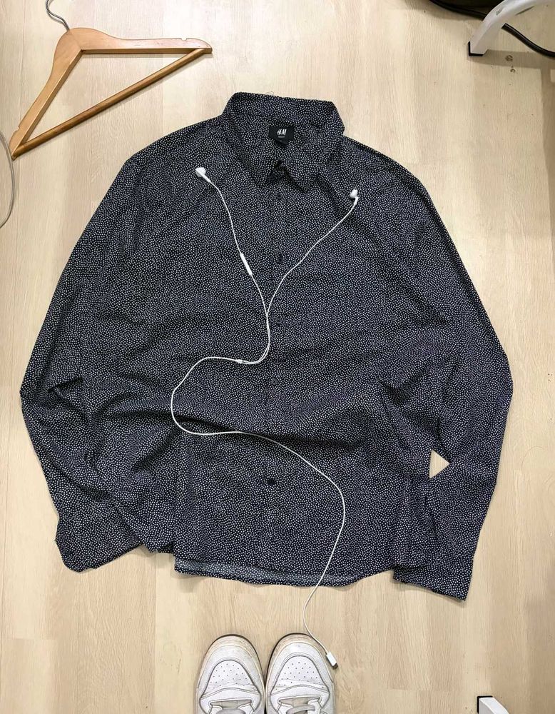 H&amp;M Dotted Long Sleeve Shirt