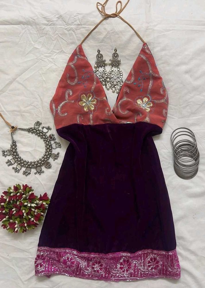 velvet chapati tie up top .