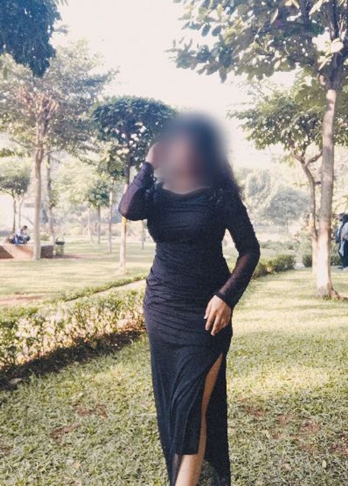 Elegant Black Long Sleeve Dress
