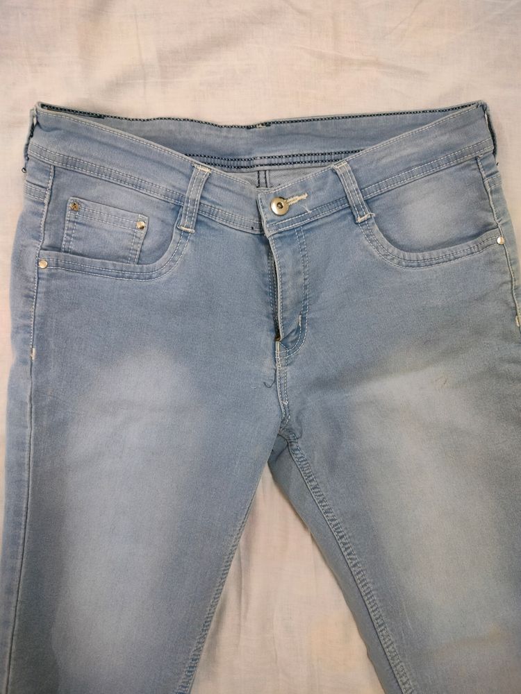 Capri Jeans