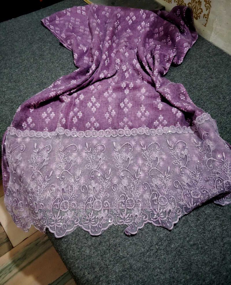 Purple dupatta (stole)