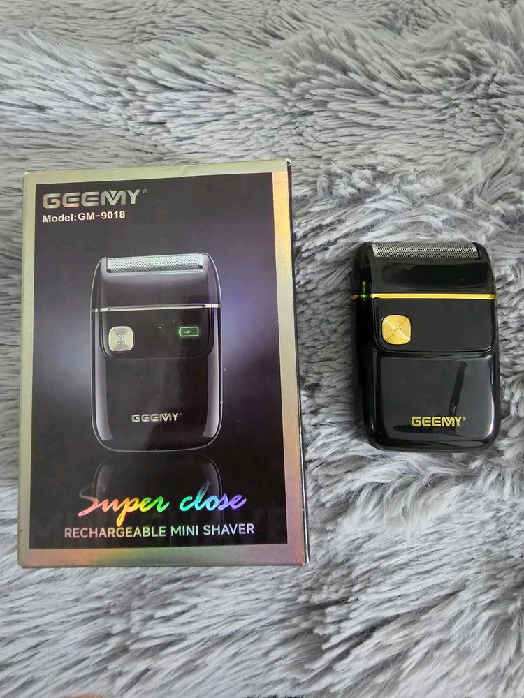 GEEMY Rechargeable Mini Shaver GM-9018