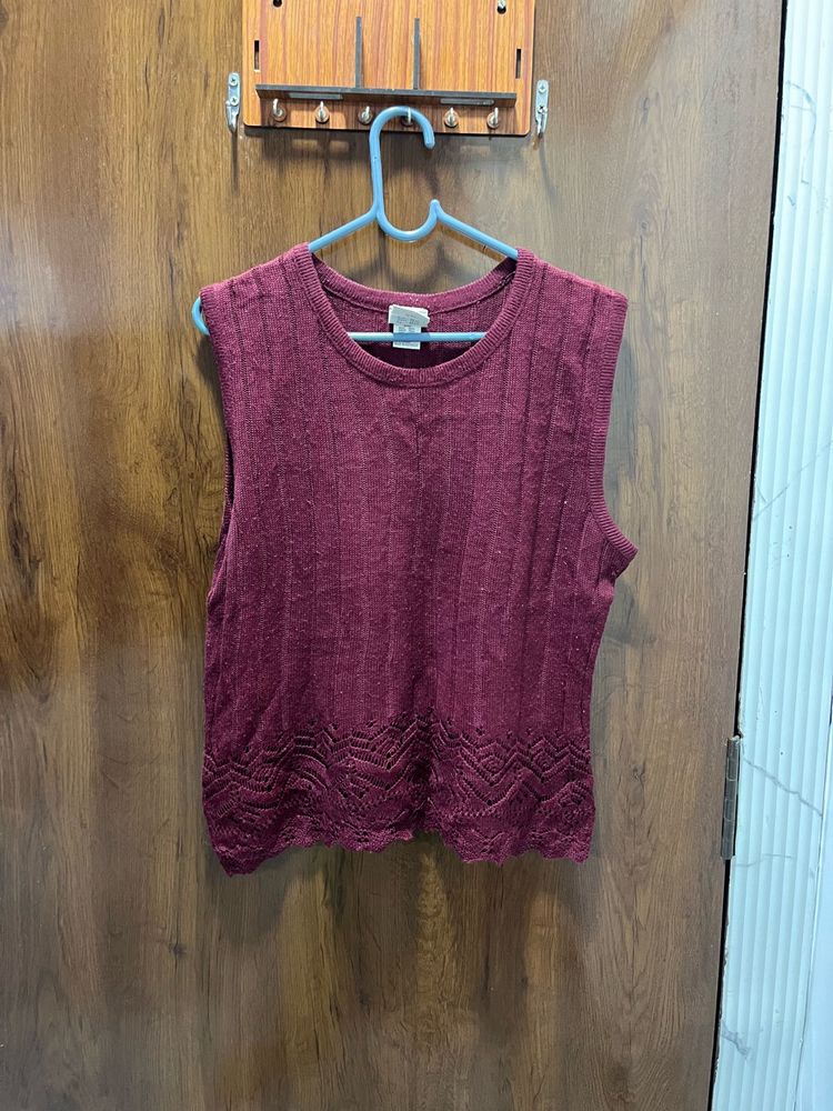 Maroon Sleeveless Knit vest Top