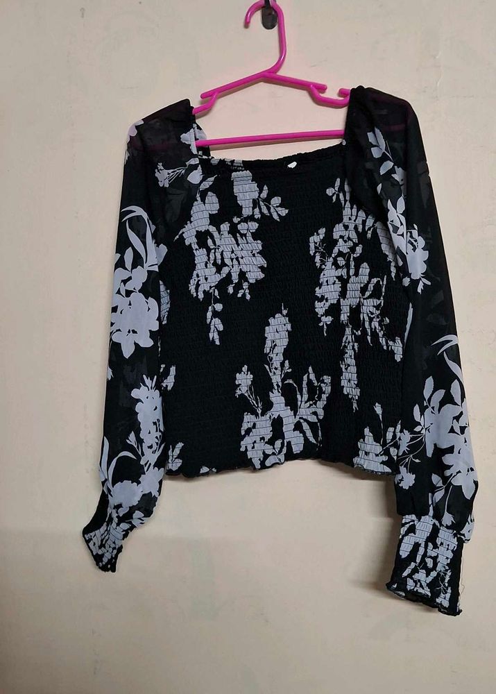 Black and white floral top