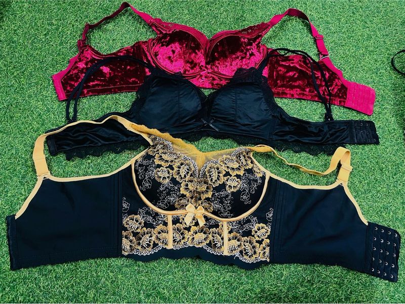 34 size padded Lace Detail Bras (Set of 3)