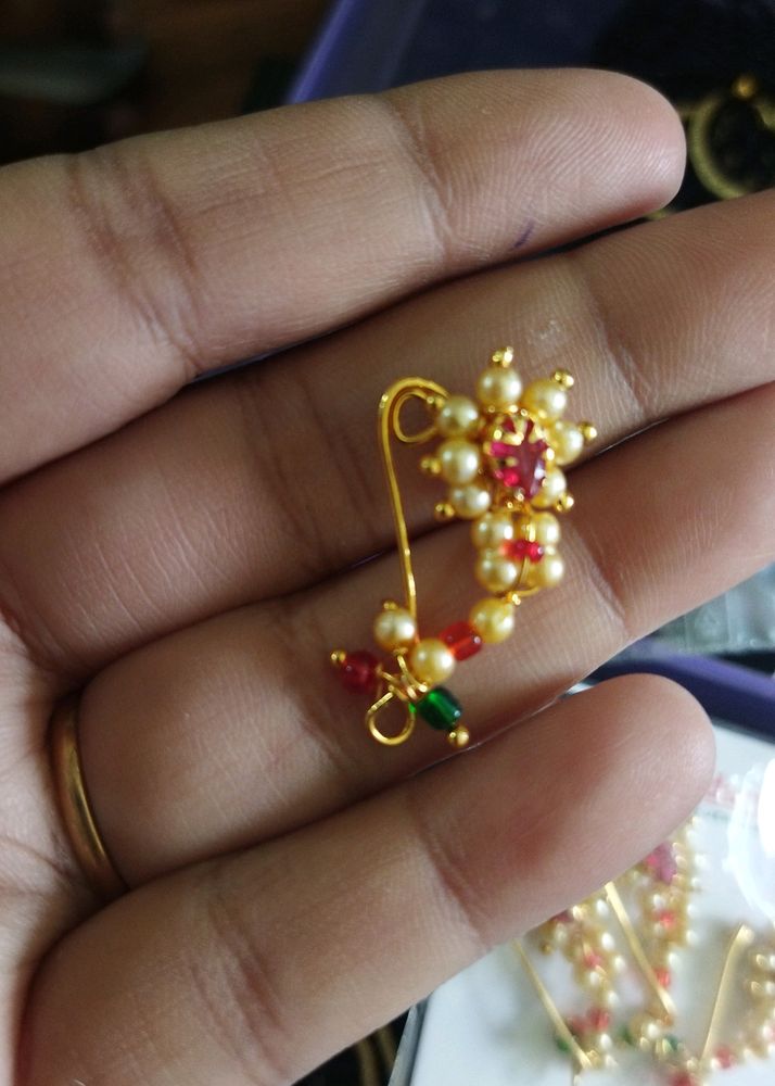 Nose Pin