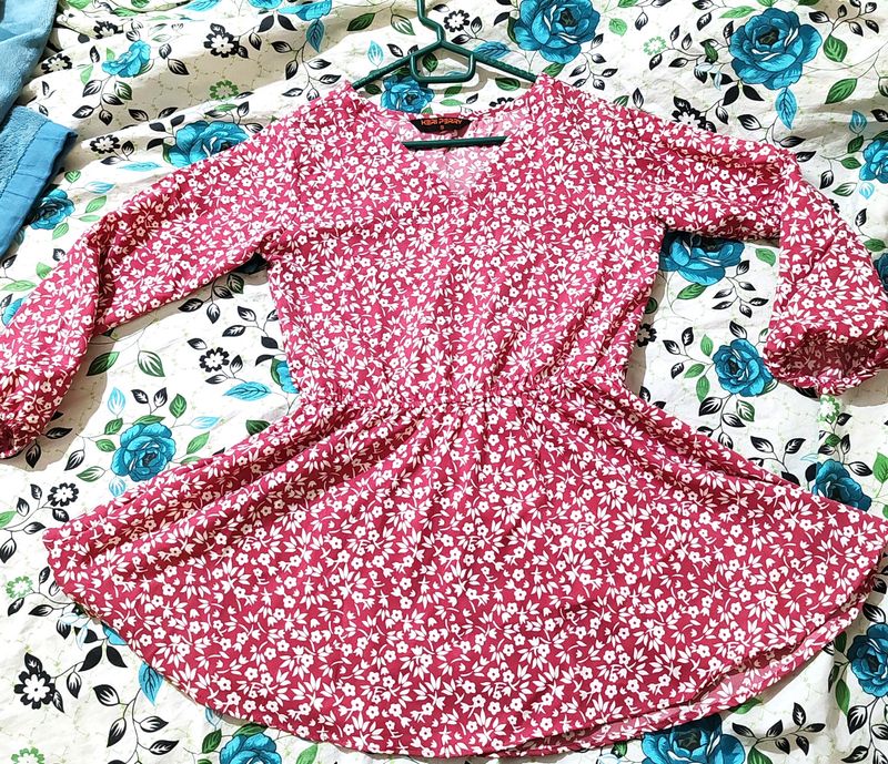 Floral Print V-neck Top