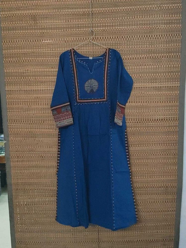 Gujrati gamthi suit